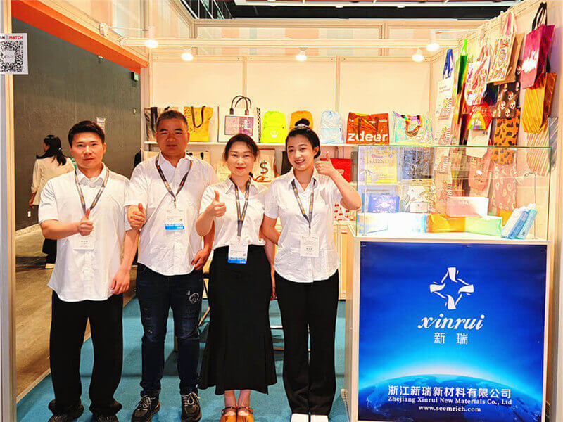 eco-promo-bags-hktdc-gifts-premuim-fair-2025